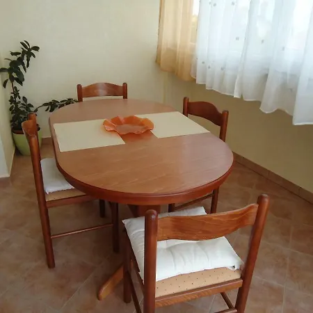 Apartment Barbi *